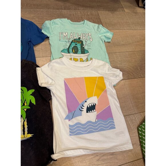 BOYS LOT OF 4T SHORT SLEEVE T SHIRTS OLD NAVY OSHKOSH CARTERS 6 SHIRTS - Picture 4 of 16